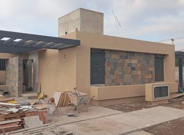 Departamento de 3 ambientes, Presidente Sarmiento · Venta Dúplex a Estrenar en Barrio Privado Las Acacias - Godoy Cruz.