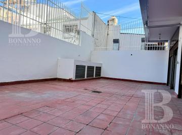 Departamento · 71m² · 4 Ambientes · Departamento 4 Amb con Patio en Almagro