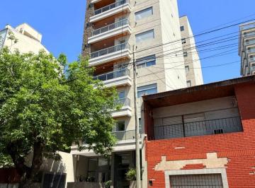 Departamento de 3 ambientes, Lanús · En Venta Dpto 3 Amb con Cochera, Balcon y Parrilla en Lanus