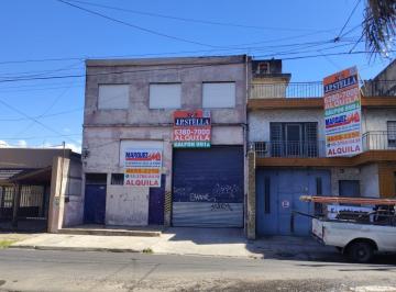 Bodega-Galpón · 991m² · Galpón de Losa 991 m² en 2 Plantas - Montacargas - Oficinas, Baños y Vestuario - Lomas del Mirador