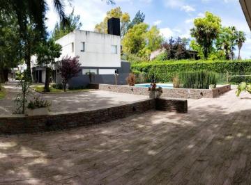 Departamento · 97m² · 2 Dormitorios · 1 Cochera · Departamento - City Bell
