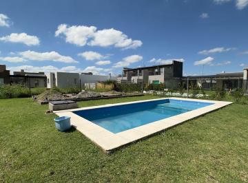 Terreno · 532m² · Venta Lote con Pileta en Don Mateo Etapa 3, (532,2 M&sup2;), Neruda Entre Rodríguez y Araoz - Funes.