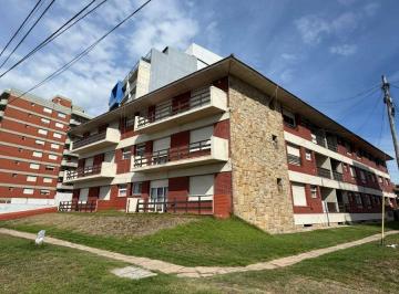 Departamento de 2 ambientes, Mar del Plata · Departamento 2 Ambientes, Lateral, 2 Piso a m de La Costa.