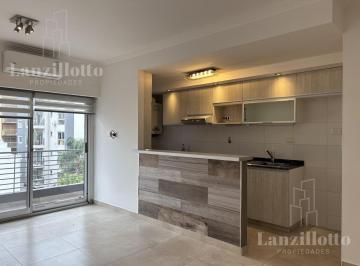 Departamento · 45m² · 2 Ambientes · 1 Cochera · Departamento en Lanús Este