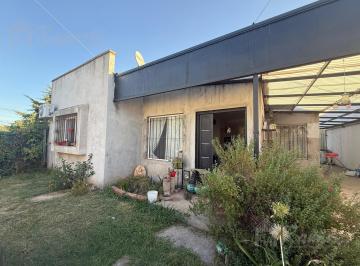 Casa · 417m² · 4 Ambientes · Casa 4 Ambientes en Venta - Francisco Alvarez, Moreno