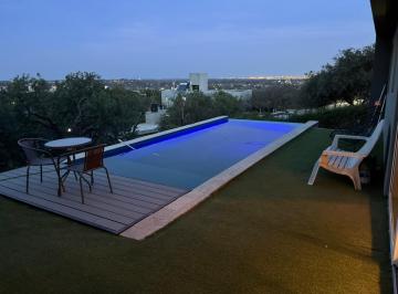Casa · 138m² · 1 Dormitorio · Casa en Venta - Sierra Nueva - Mendiolaza