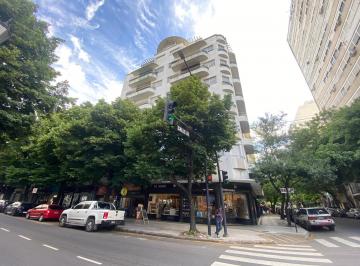 Departamento · 105m² · 6 Ambientes · Departamento de 3 Dorm. en Venta
