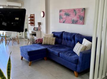 Departamento · 40m² · 1 Ambiente · Super Amplio - Placard a Medida - Aire Acondicionado - Muy Luminoso - Balcon - Lavadero