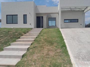 Casa de 4 ambientes, San Vicente · Casa en Venta Santa Clara Al Sur - San Vicente - Canning