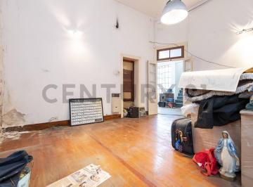 Casa · 200m² · 7 Ambientes · 1 Cochera · Casa en Venta en La Plata