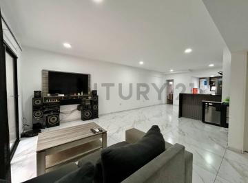 Departamento · 97m² · 3 Ambientes · Venta Dpto 3 Ambientes con Patio a Estrenar Santos Lugares