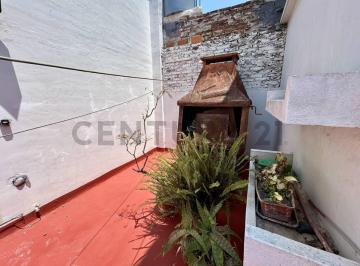 PH · 72m² · 4 Ambientes · Venta - PH 4 Amb en Caseros - Permuta