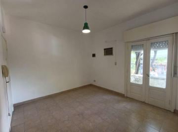 Departamento de 3 ambientes, Merlo · Venta de Departamento Al Frente (1er Piso) en Merlo Sur (Excelente Ubicacion - Sobre La Av)