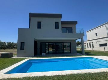 Casa de 5 ambientes, Esteban Echeverría · Casa en Venta a Estrenar Canning Chico 4 Dorm. Piscina