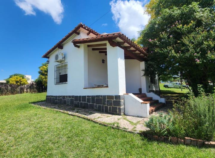 Casa · 78m² · 1 Ambiente · 1 Cochera