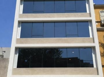 Oficina comercial , Saavedra · Alquier Oficina de Categoria en Semipiso Ubicado en Saavedra con 2 Cocheras y Patio.