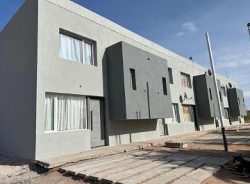 PH · 80m² · 3 Ambientes · 1 Cochera · Dúplex en Venta - Vaca Muerta, Neuquén