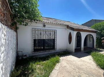 PH · 60m² · 3 Ambientes · PH en Venta - Oportunidad - Malvinas Argentinas