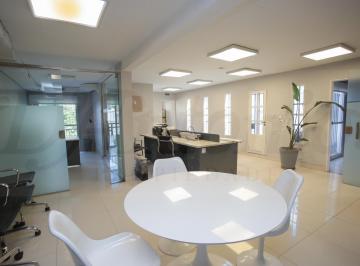 Local comercial · 400m² · 16 Ambientes · Importante Edificio Comercial en Dos Plantas, Ideal Centro Médico, Instituto o Empresa