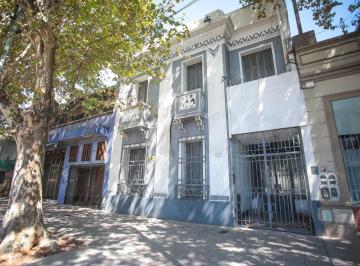 Local comercial · 400m² · 16 Ambientes · Importante Edificio Comercial en Dos Plantas, Ideal Centro Médico, Instituto o Empresa