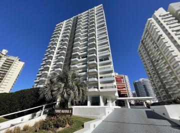 Departamento · 101m² · 3 Ambientes · 1 Cochera · Venta - Departamento 2 Dorm. con Balcón - Playa Brava, Punta del Este.