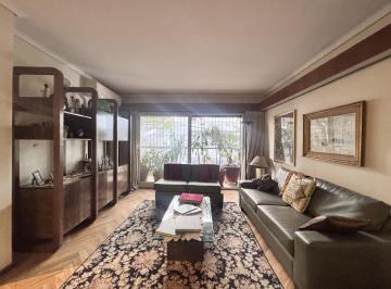 Departamento · 125m² · 6 Ambientes · 1 Cochera · Excelente Piso en Recoleta! Apto Credito!