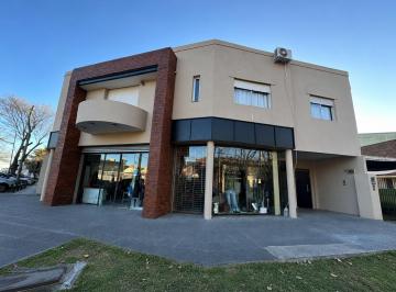 Local comercial de 7 ambientes, Almirante Brown · Venta de Dos Local y Tres Departamentos en Adrogué, Almirante Brown
