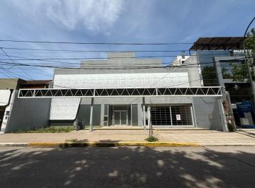 Local comercial · 600m² · 16 Cocheras · Local Comercial en Alquiler en Martinez