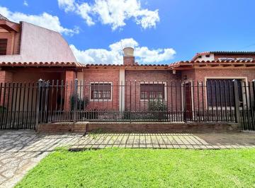 Casa · 130m² · 4 Ambientes · 1 Cochera · Casa en San Antonio de Padua