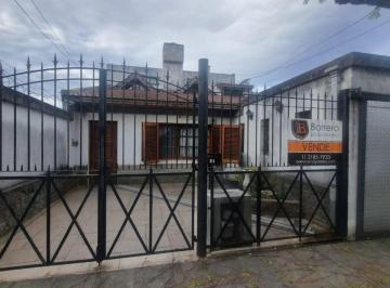 PH · 220m² · 5 Ambientes · 1 Cochera · PH - Llavallol