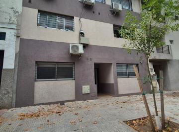 PH · 40m² · 2 Ambientes · PH en Saavedra 2 Ambientes en Pb con Patio, Sin Expensas