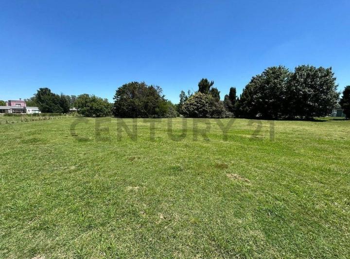 Terreno · 1890m²