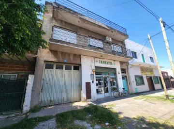 Bodega-Galpón de 4 ambientes, Lanús · Galpón con Departamento en Venta en Block, Lanús Oeste