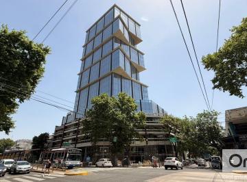 Oficina comercial · 172m² · 1 Ambiente · 1 Cochera · Oficina en Alquiler en Palermo, Edificio Qiub - Cochera!