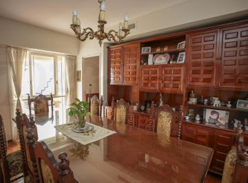 Casa · 178m² · 6 Ambientes · 1 Cochera · Oportunidad en Almagro: Amplia Casa de 6 Ambientes en Venta