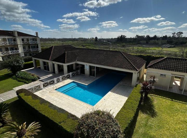 Departamento · 60m² · 2 Ambientes · 1 Cochera