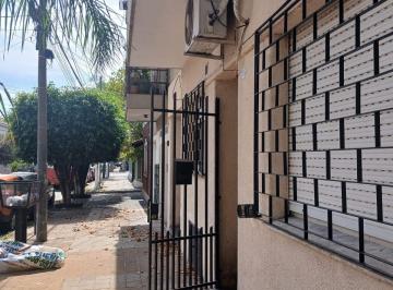 Departamento de 2 ambientes, General San Martín · Bonito Departamento 2 Amb. Planta Baja con Patio