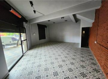 Local comercial · 1 Ambiente · Esquina Comercial Estratégica en Av Roca