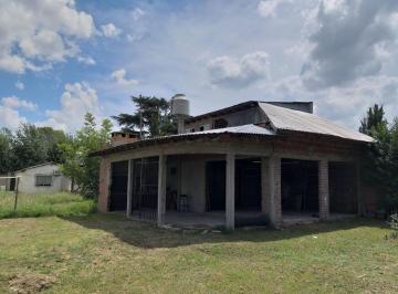 Depósito · 332m² · Depósito/ Galpón en Venta en Paso del Rey, Moreno - 1380 m²