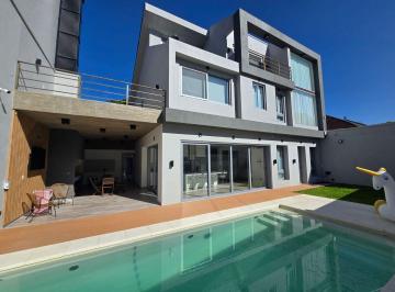 RLD-RLD-2570_2 · Venta Chalet Ciudad Jardin Todo Nuevo - Excelente Ubicacion