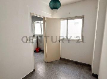 Departamento · 135m² · 5 Ambientes · Oportunidad Venta Piso Flores 5 Ambientes