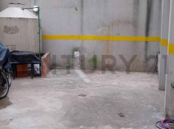Garage · 12m² · 1 Cochera · Venta Cochera en Edificio en Santos Lugares