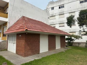 Casa · 30m² · 2 Ambientes · Casa a Reciclar en Excelente Lote de 200 m