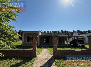 Casa · 92m² · 3 Ambientes · 1 Cochera · Casa en Venta