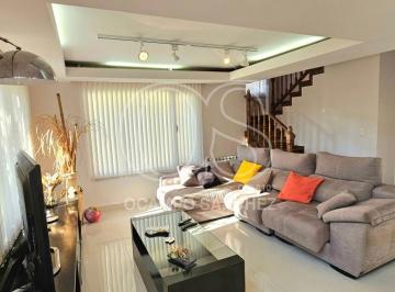 Casa de 5 ambientes, Córdoba · El Balcón, Valle Escondido, 4 Dorm. en Suite, 1 en Planta Baja, Pileta. Recibe Propiedad Menor