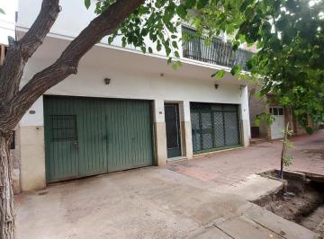 Departamento · 297m² · 2 Ambientes · 1 Cochera · Departamento C/ Cochera y Local Comercial Acceso Independiente