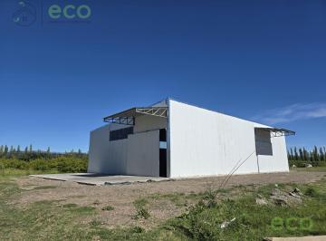 Bodega-Galpón · 610m² · 1 Ambiente · Alquiler Galpón en Ruta 65 Cipolletti