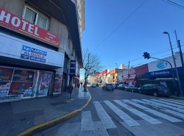 Local comercial · 150m² · Local en Alquiler en Constitución, Capital Federal, Buenos Aires