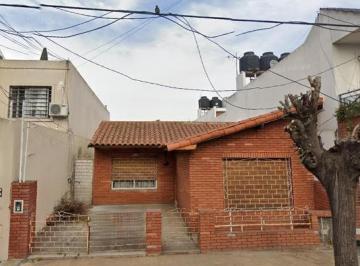Terreno · 100m² · 3 Ambientes · 1 Cochera · Terreno en Venta - 215 m² - Ramos Mejía, La Matanza