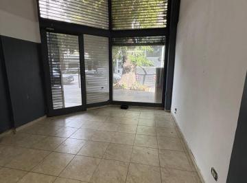 Local comercial · 44m² · Ve Nta Local Bajo Edificio Sobre Av del Carril 2175
